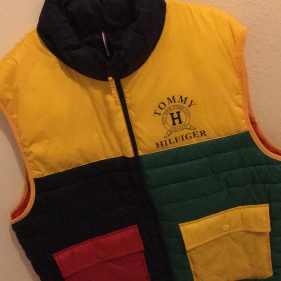 Tommy Hilfiger Men's Colorblock Puffer Vest - Picture 5 of 5